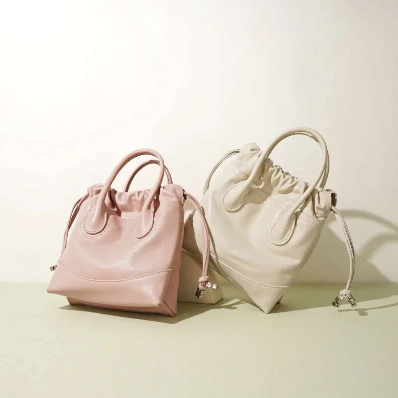 Women Genuine Leather Crossbody Bag Casual Small Female Shoulder Messenger Bags 2024 New Girls Drawstring Handbags Purse