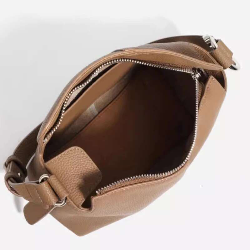 Purple Handbag Women New 2024 Autumn Top Cowhide Leather Magnatic Open Cover Leisure Fashion Style
