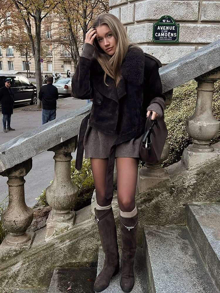 Vintage Deep Brown Faux Fur Jacket Chic Lapel Long Sleeve Button Belt Short Coat 2024 Autumn New Fashion Female High Streetwear