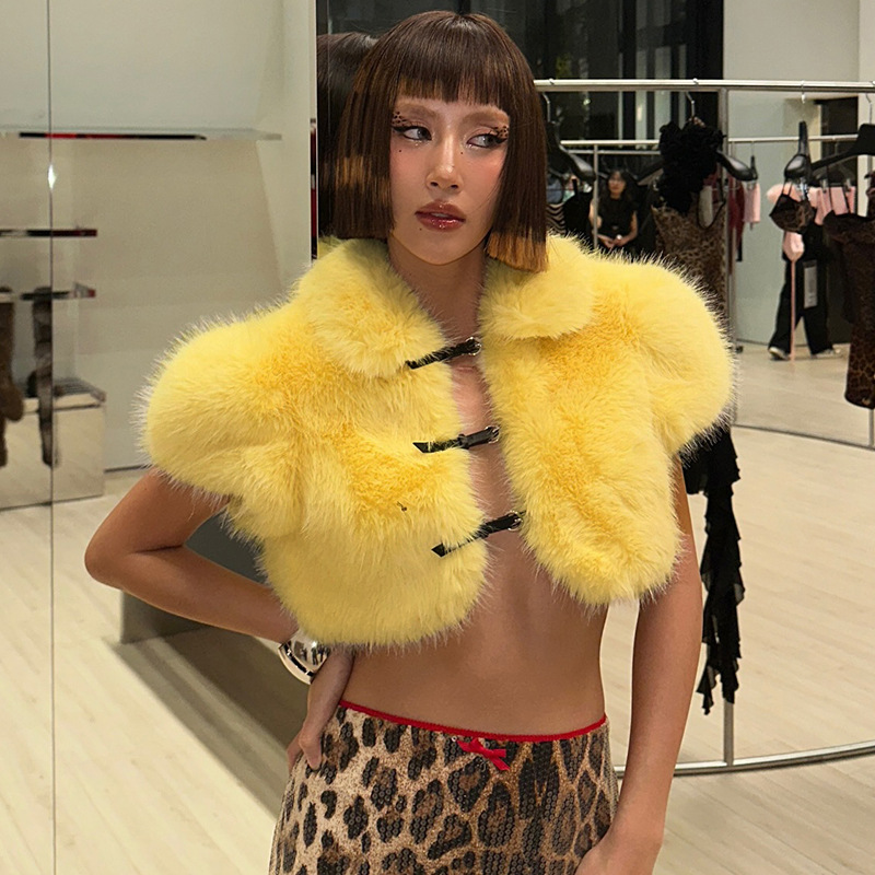 Womens Jackets Faux Fur Women Jackets Crop Top Turn Down Collar Short Sleeves Belt Buckles Cardigans Coat Fashion Warm Vest Outerwear