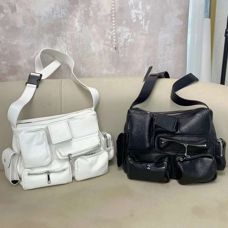 Dark Motorcycle Style Large-Capacity Shoulder Man 2025 Fashion Tote Casual Multi-Pocket Zipper Design Crossbody Bag