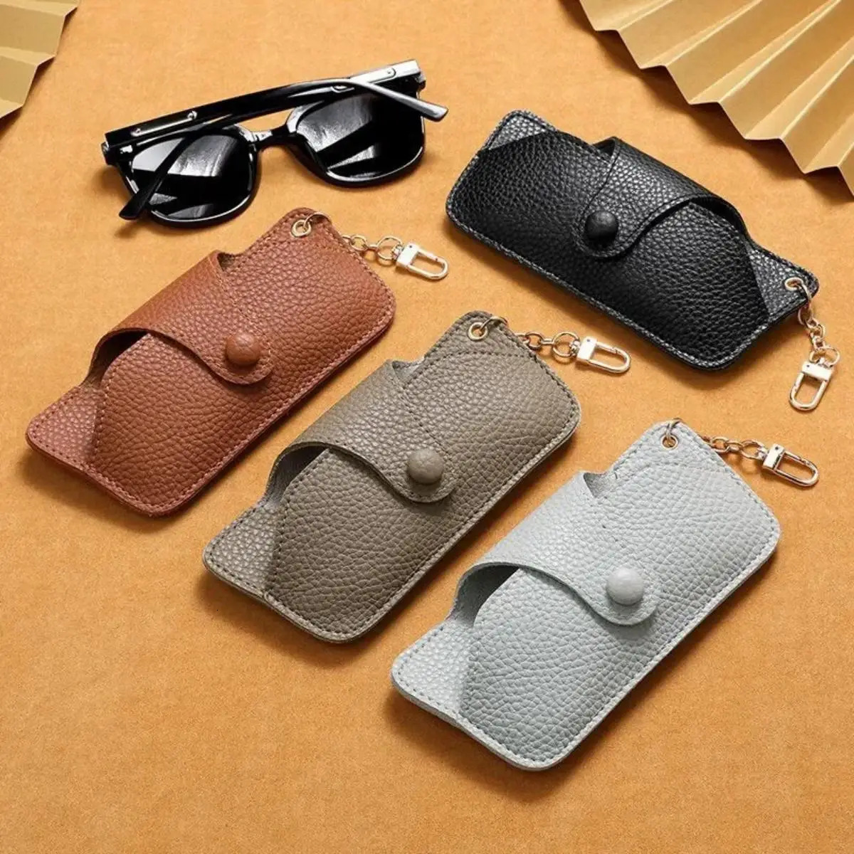 1pc Snap Button Glasses Bag Portable PU Leather Sunglasses and Reading Pouch with Clip4 Colors for choose 250109