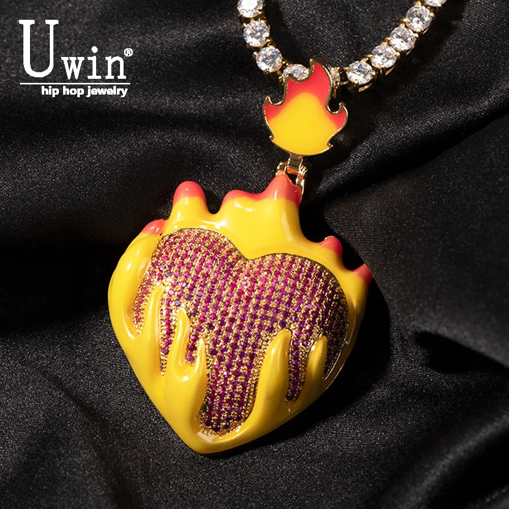 Twin Flame Heart Pendant Fluorescent Necklace For Women Iced Out CZ Personalized Glow in the Dark Fashion Hip Hop Jewelry 250109