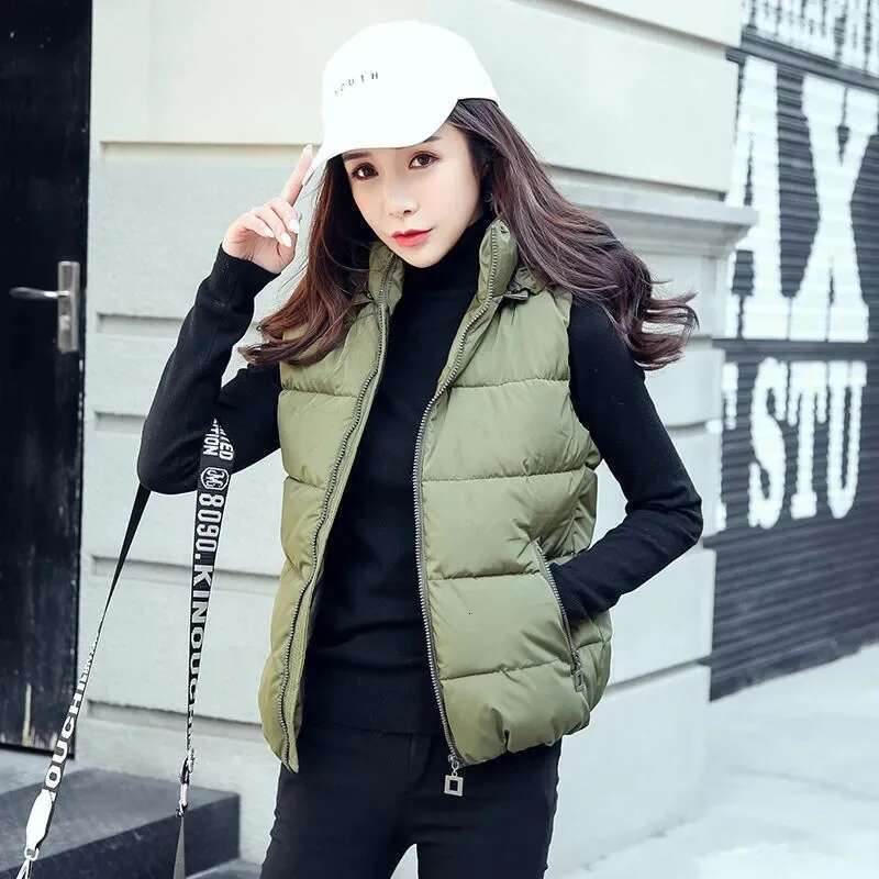 Winter Sleeveless Jacket Women's Hooded Sweatshirt 2025 New Model Duck Down Designer Jacket Ultra Light Windproof Down Jacket Warm Jacket