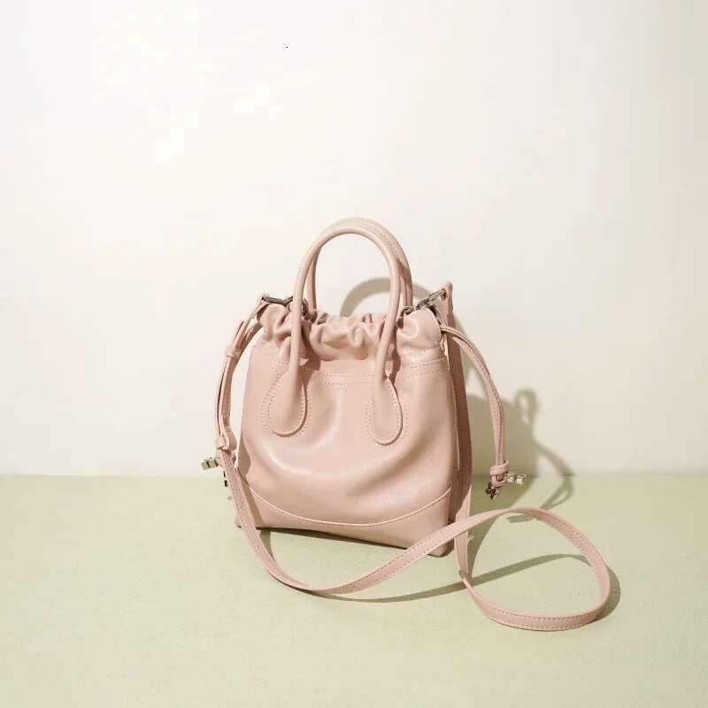 Women Genuine Leather Crossbody Bag Casual Small Female Shoulder Messenger Bags 2024 New Girls Drawstring Handbags Purse