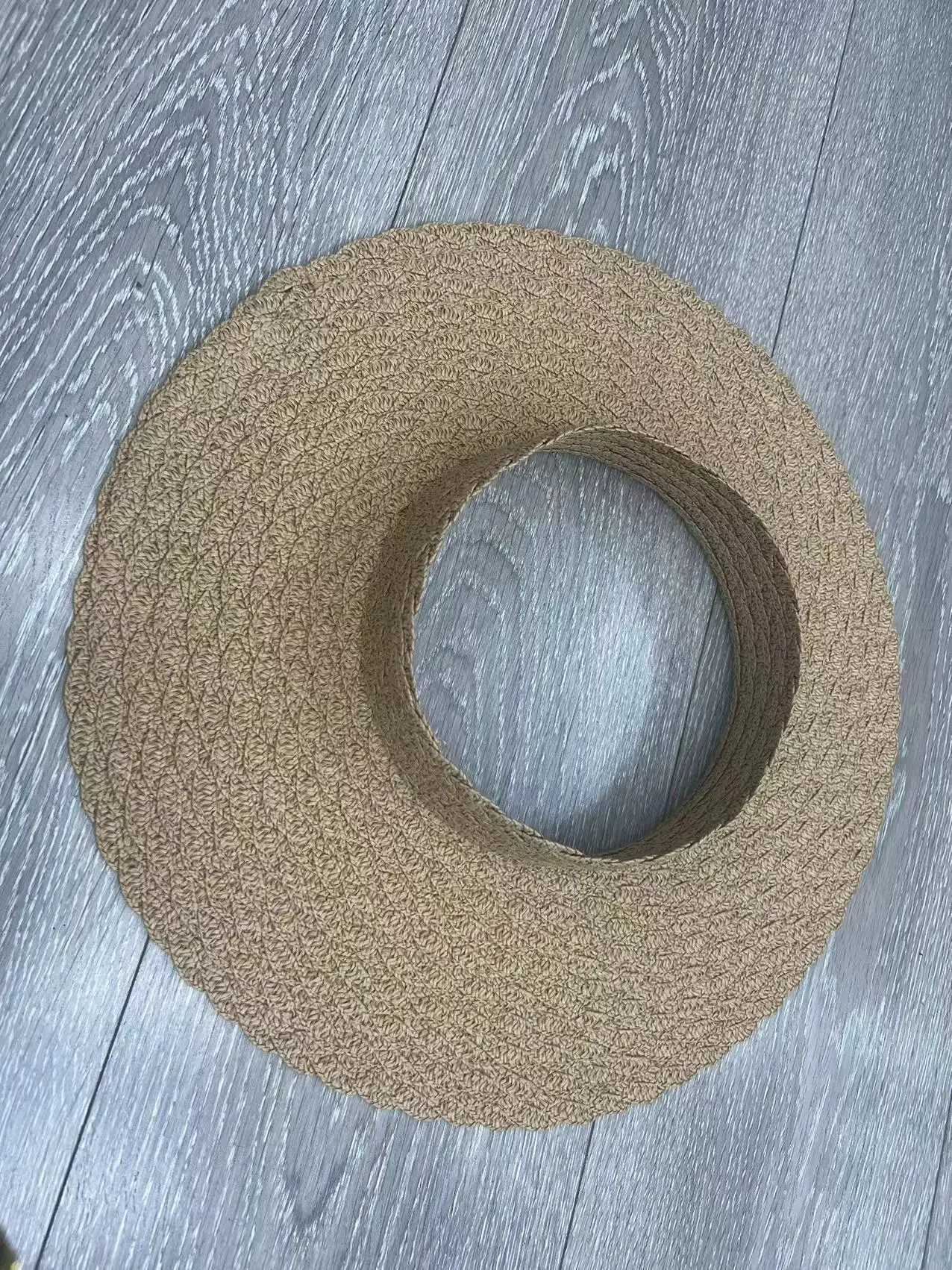 Fashionable summer UV protection large hollow top straw hat wide brown beach hat soft cushion breathable photography sun hat X250109