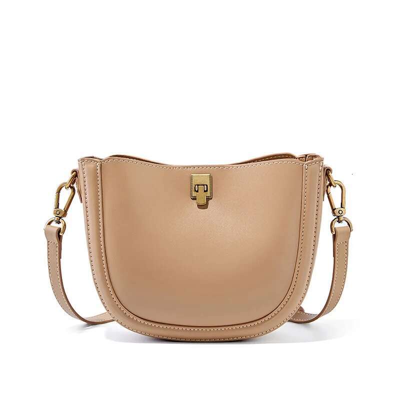 New 2024 Women Messenger Bag 100% Genuine Leather Soft Girls Shell Travel Handbag Elegant Shoulder Purse Lady Phone Bags