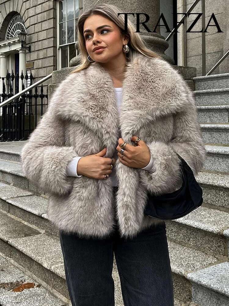 TRAFZA 2024 Winter Coats For Women Trend Artificial Fur Solid Loose Short Coat Female Vintage Chic Elegant Women's Cardigan