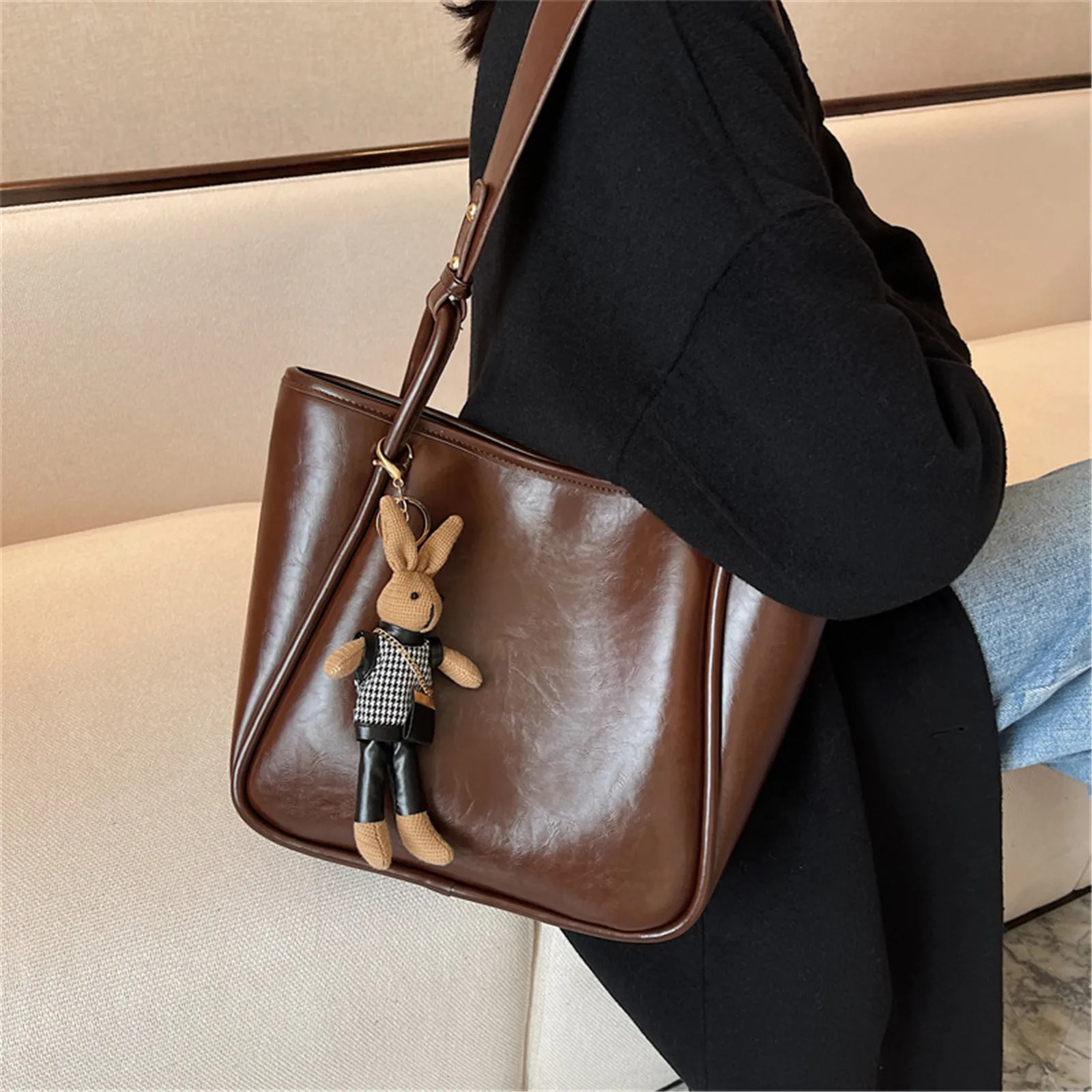 Casual PU Leather Large Capacity Tote Bag for Women Fashion Solid Color Zipper Female Shoulder Bag Ladies Handbag Commuting 250106