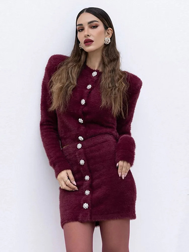 Casual Velvet Womens Two Pieces Set Chic O Neck Singlebreasted Cardigan Hip Package Mini Skirt Vintage Soft Lady Burgundy Suit 250106
