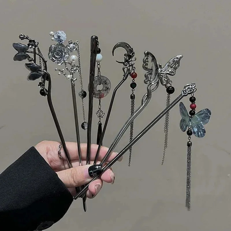 Chinese Style Butterfly Flower Tassel Hair Stick for Women Vintage Metal Hanfu Chopstick Sticks Accessories 241228
