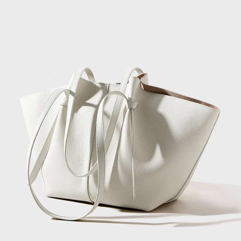 Motingsome Autumn And Winter New 2025 Women First-Layer Cowhide Handbag Large-Capacity Tote Bag Shoulder Calfskin Bucket