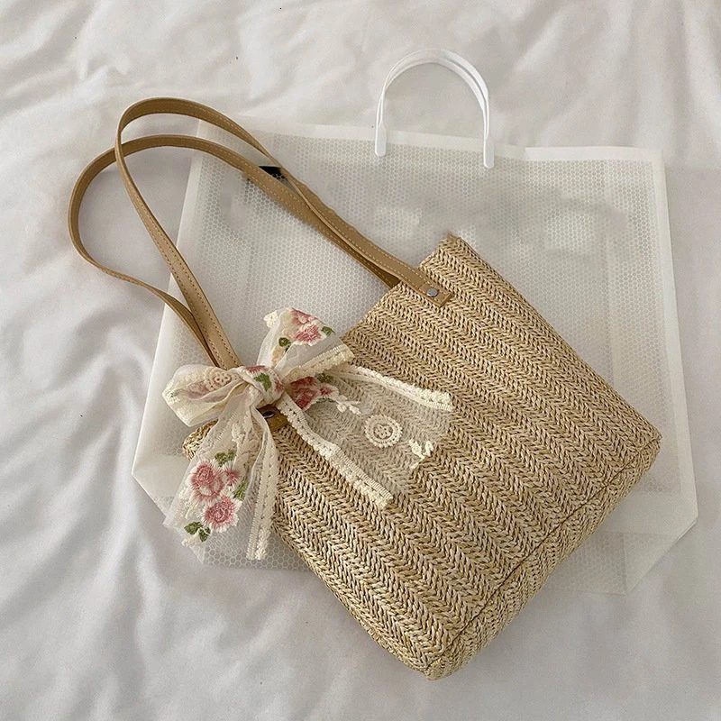 Straw Woven Large Capacity Hand Held Shoulder Bag Silk Scarf Tote 250107