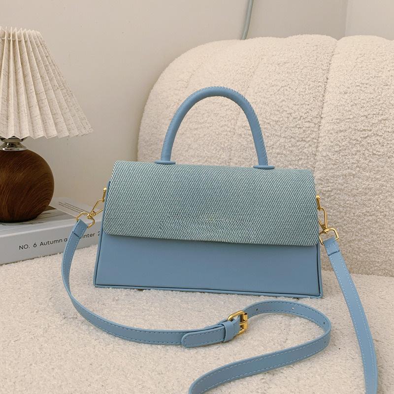 New Designer Bag Fashionable Women's Small Box Bag Shoulder Bag Diagonal Hard Shell Handbag Crossbody Bag Wallet Clip Bag