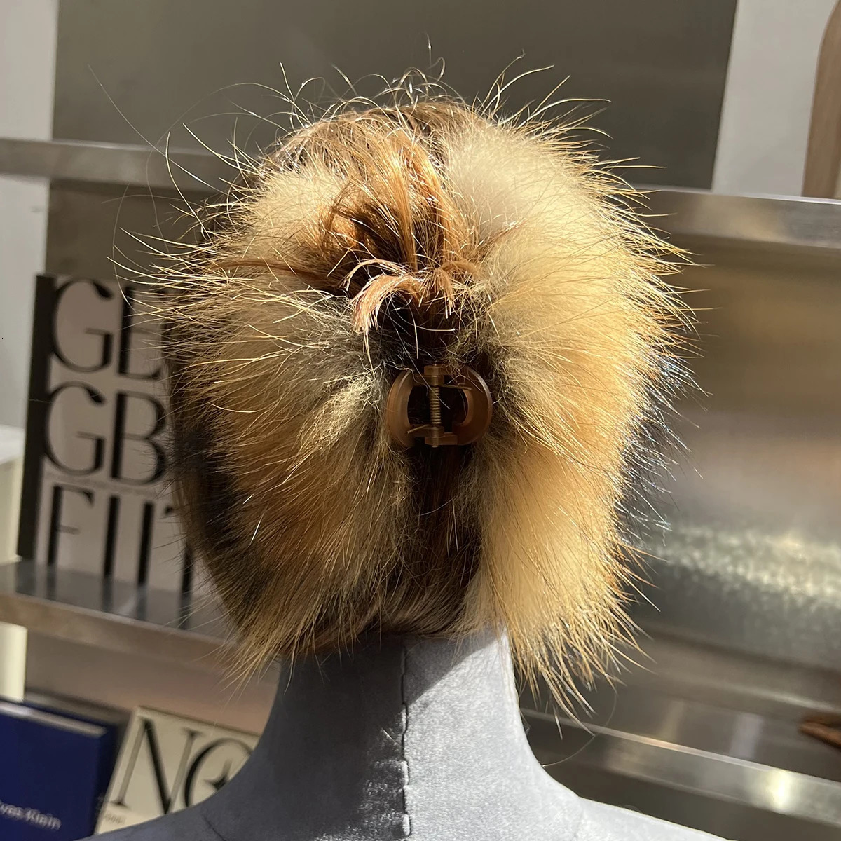 Real Raccoon Fur Hair Clips Headdress Cute Hair Accessories for Women Claw Clips Fashion Girls Hair Accessoreis 250103