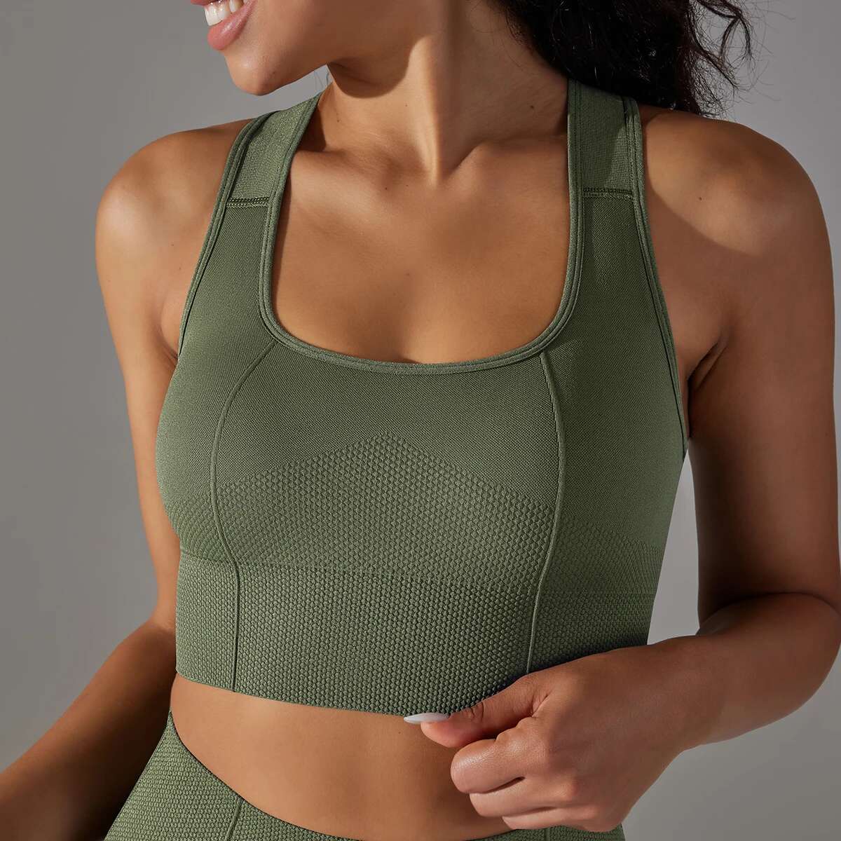 Underwear Sexy Cross Back Strap Sports Bra Women Push Up Gym Crop Top Plunge Bras Yoga Running Fiess Tank