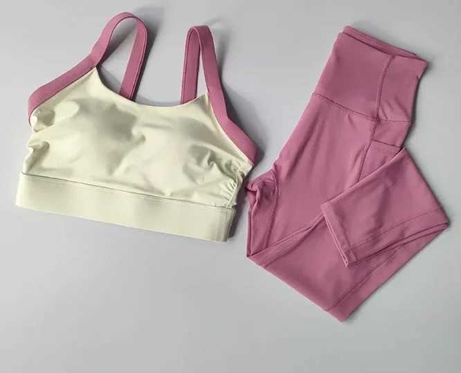 High Intensity Color Blocking Cross Back Integrated Yoga Set 2PCS Sports Underwear High Waist and Hip Lifting Fitness LeggingsXJ250109