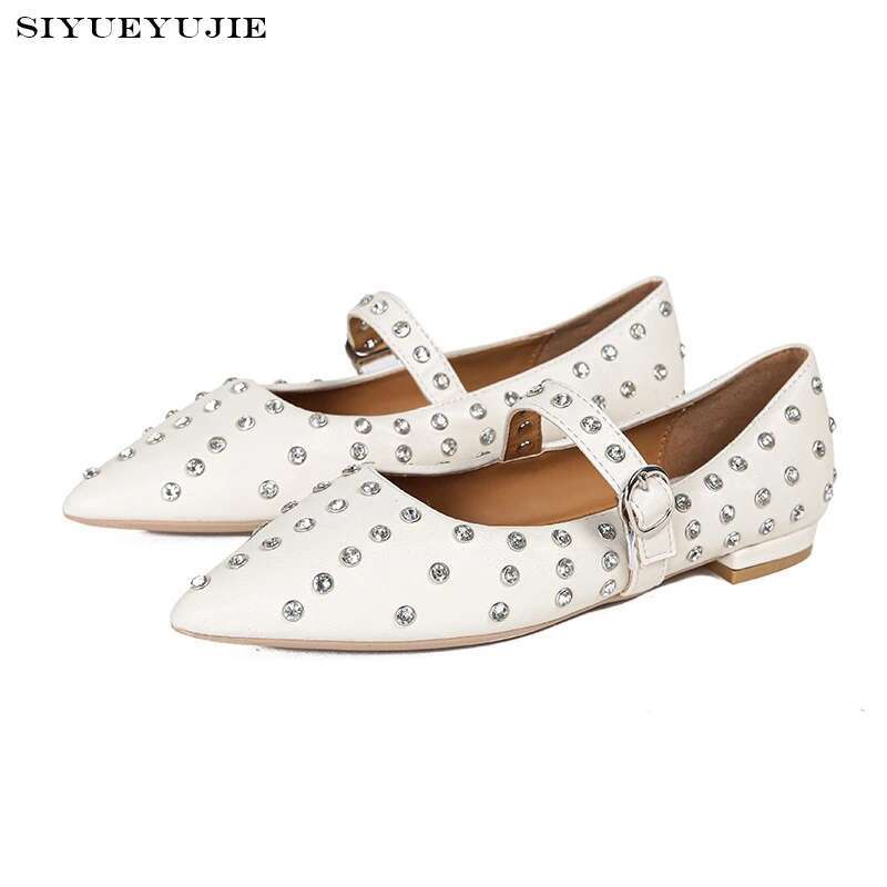 2024 European And American Spring/Summer New Fashion Rivet Pointed Women's Ballet Flat Shoes Large Versatile Sandals