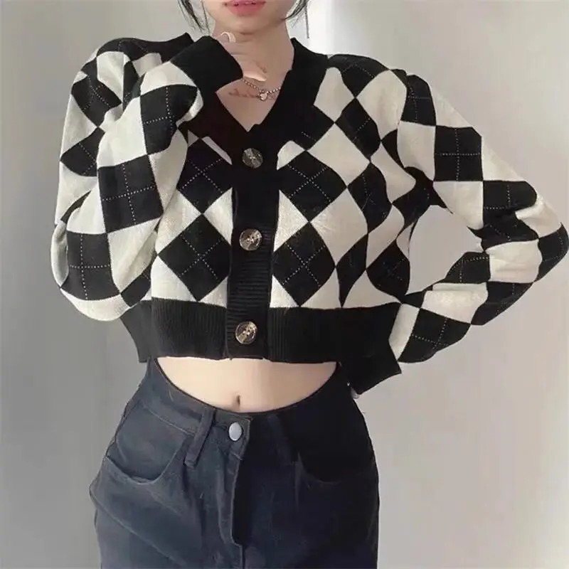 French Autumn Winter Womans Clothes Plaid Short Knitted Cardigan Thin Sweater Jacket Loose Soft Lazy Style Fashion Ins 250108