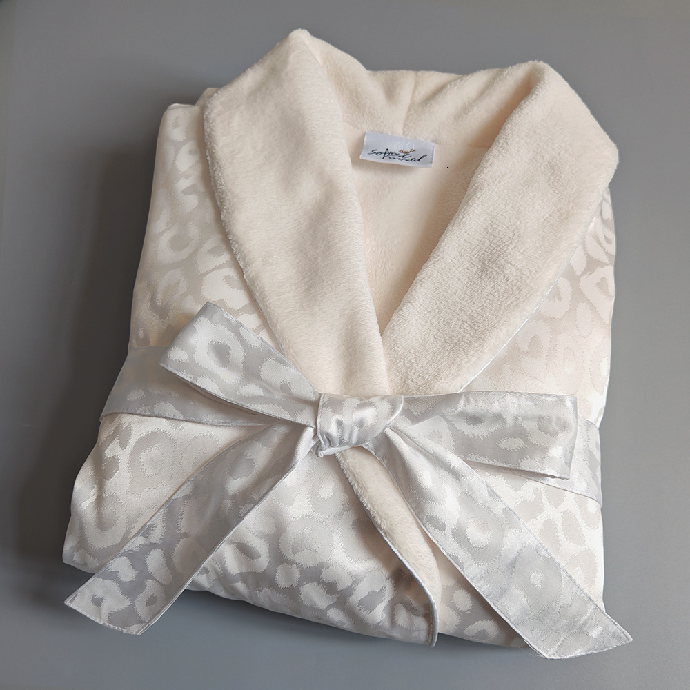 Designer new luxury imitation silk jacquard double-layer bathrobe with added velvet warmth for autumn winter men and women couple home morning gown