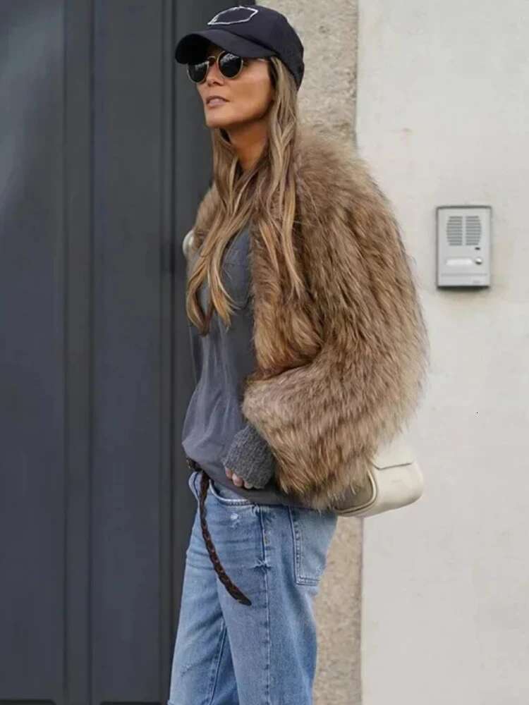 ZBZA Women's Faux Fur Cropped Coat V-Neck Long-Sleeved Thick Warm Solid Streetwear Soft Cardigan Fall Winter New Chic Outerwear