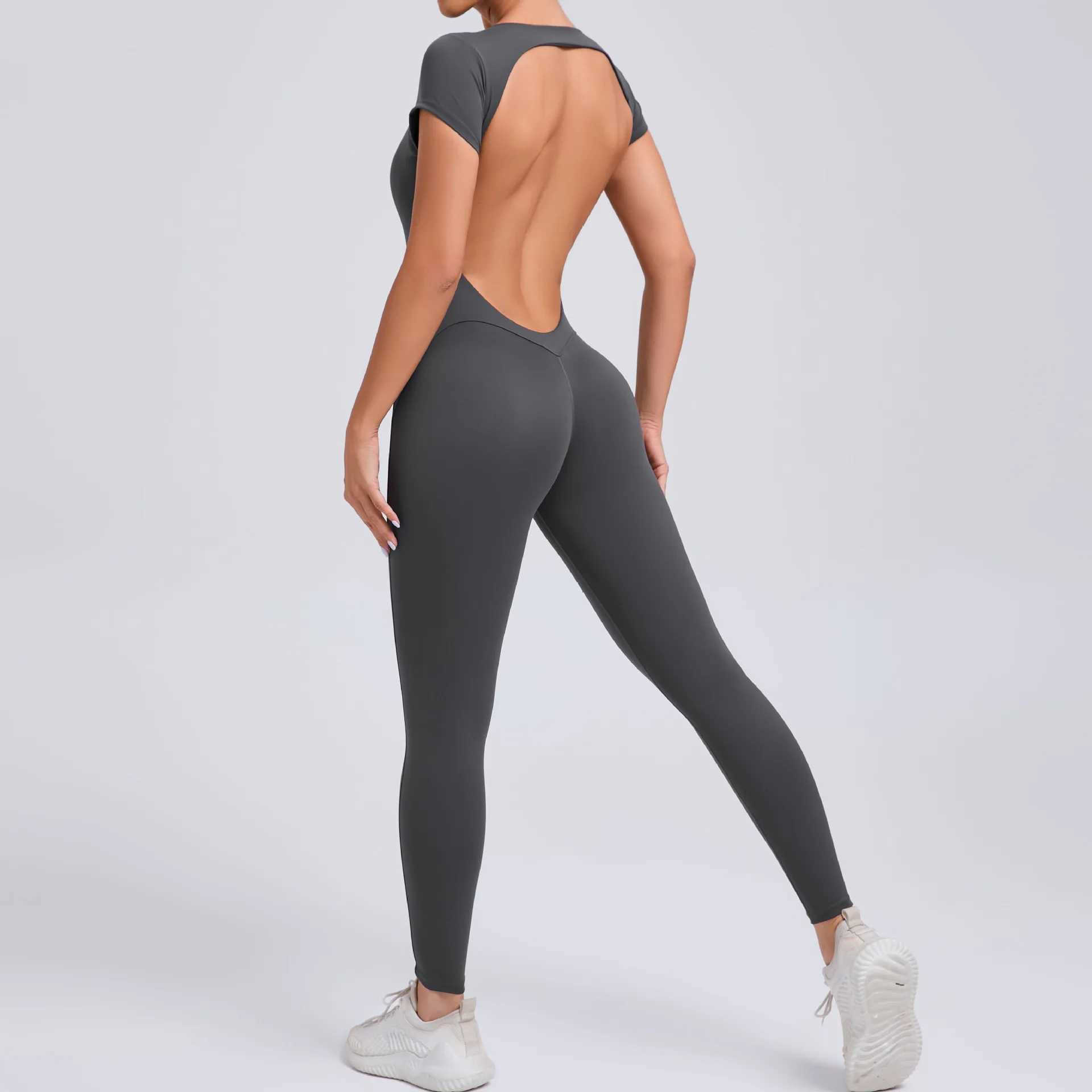 Womens one-piece yoga jumpsuit with short sleeves and open cut slim fit sportswear tight fitting and quick drying buttocks lifting gym fitness clothin
