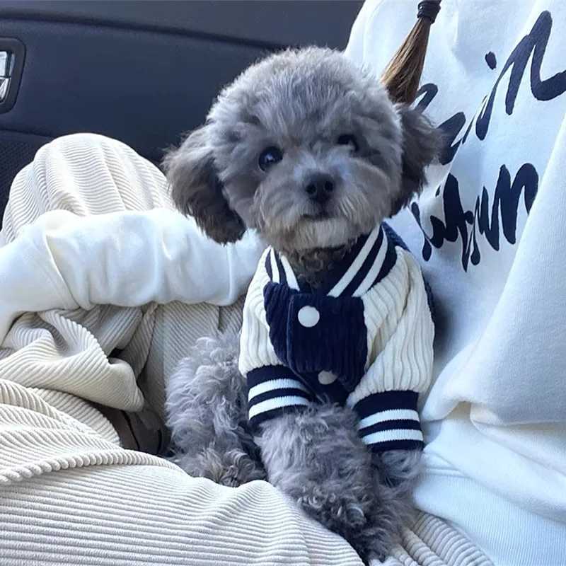Winter Autumn Dog Clothes Glasses Cats Printed Hoodies Sweatshirt For Small Medium Dog Teddy Pet Coat Christmas Pet Warm ClothesXJ250109