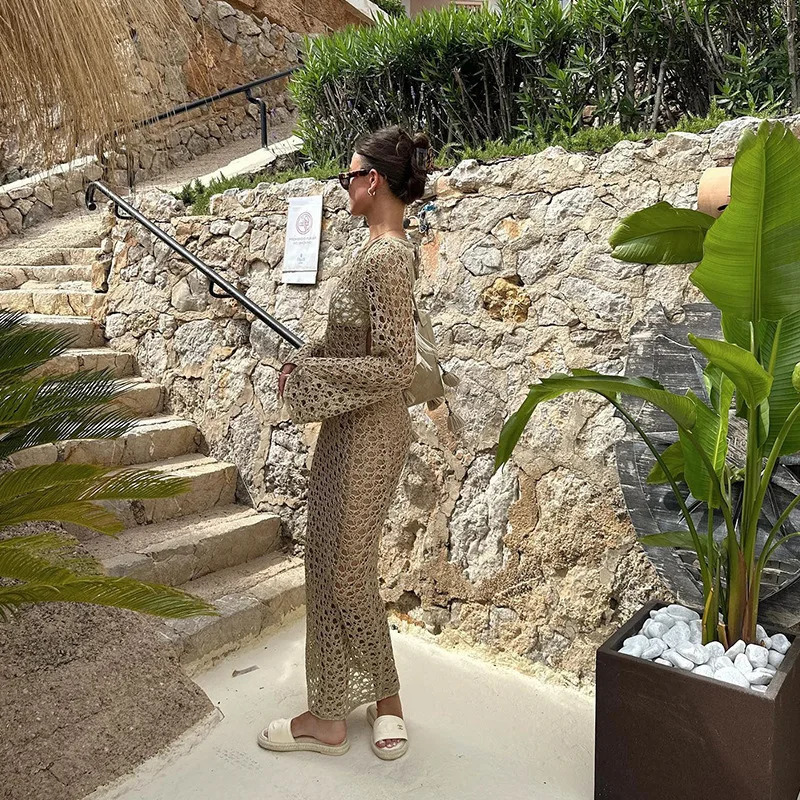 European and American Beach Dress Women Knitted Hollow Solid Color Sexy Open Back Lace Long Sleeved Bikini Cover Ups 250106