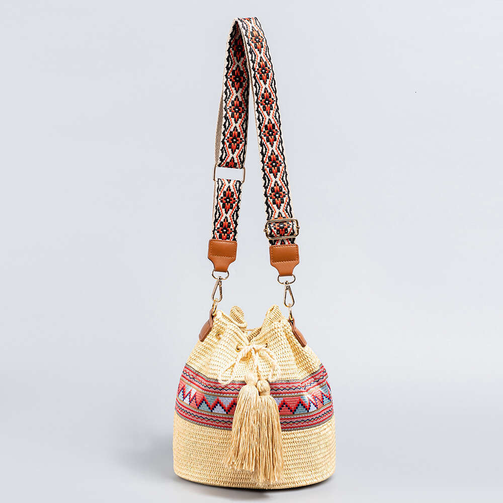 Holiday Straw Cross-Border Beach Bucket Women's High-End Exquisite Shoulder Bag, Seaside Crossbody Woven Bags