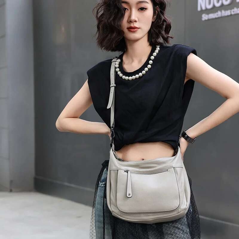 Women Hobo Crossbody Bags Genuine Leather Female Handbag 2025 New Fashion Versatile Shoulder Bag Solid Color Soft Cowhide Purse
