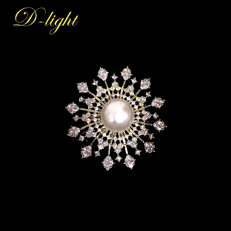Full Zircon Snowflake Brooch Lady Elegance Suit Shirt Dress Accessory Banquet Wedding Party Daily Jewelry Exquisite Gifts 250103