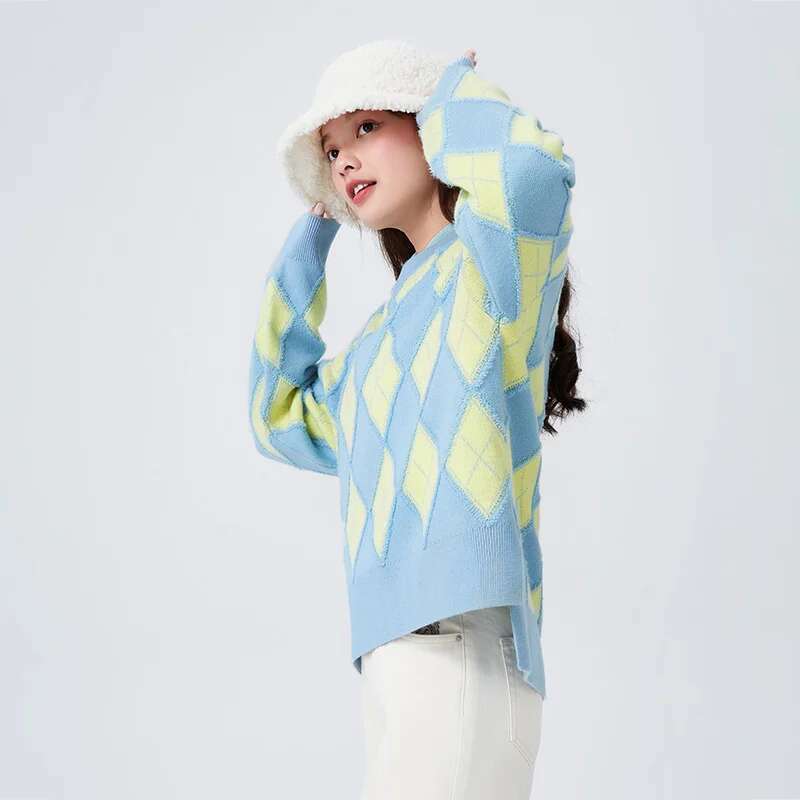 Women Dia Check Slit Retro Fashion Winter Oversize Round Neck Sweater