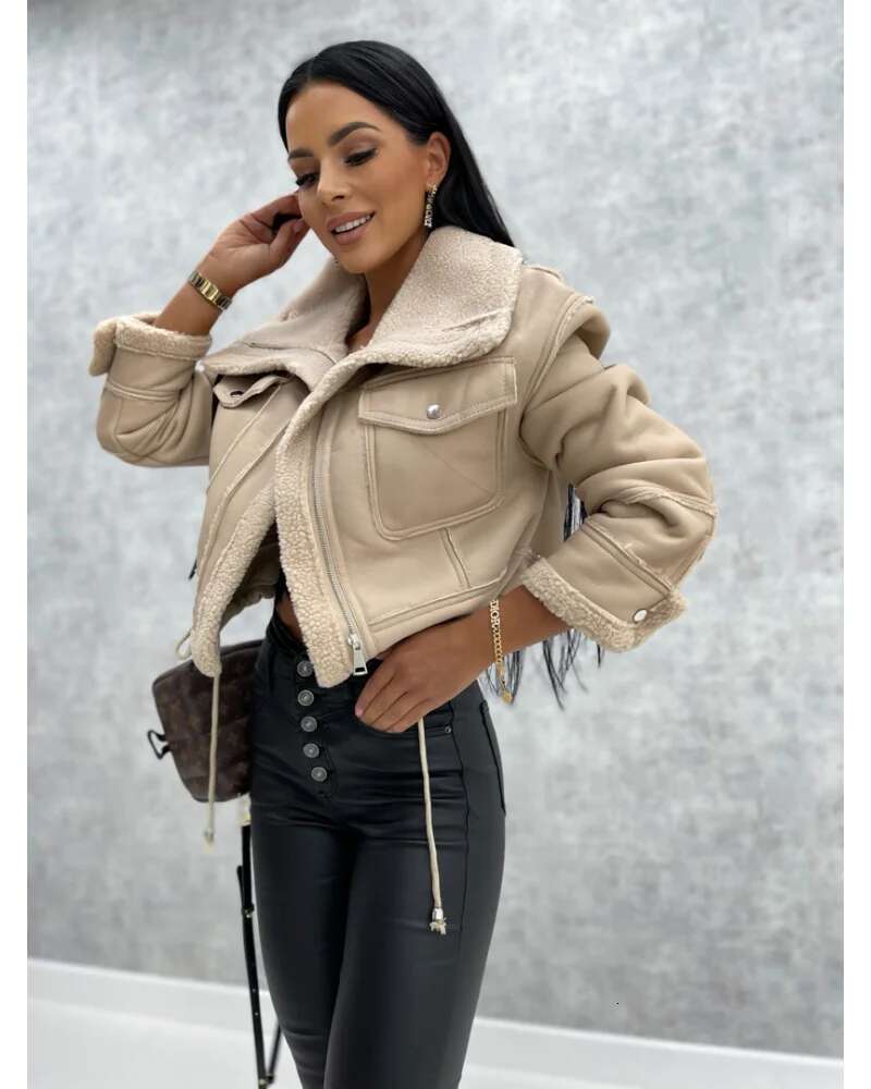 Faux Leather Jackets Women PU Short Thick Warm Black Outwear Female Aviator Retro Lapel Veet Coat New Year Winter Tops