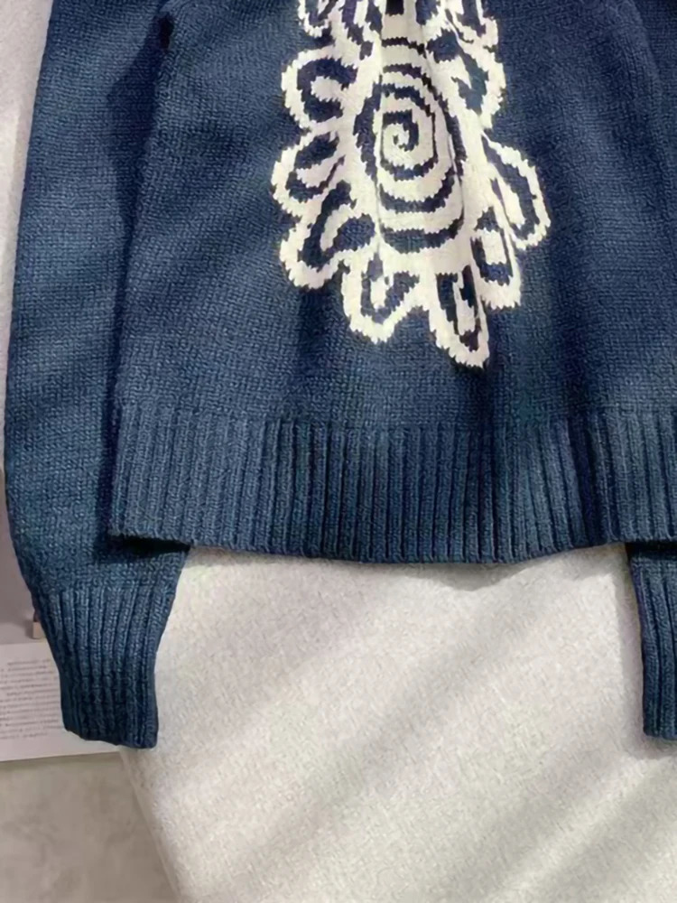 Autumn Winter Fashion Strawberry Print Oneck Sweater pullover Women Grey Wool Ribbed Edges Knitted Jumper Female 250108