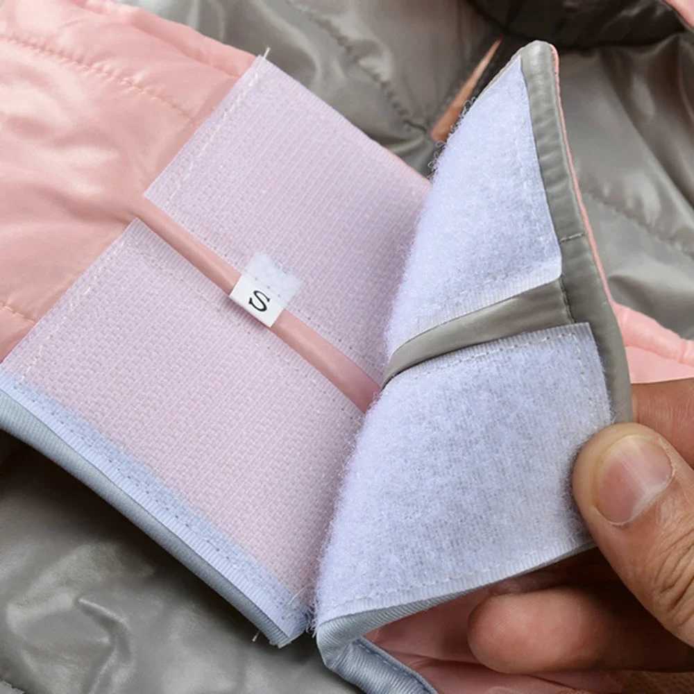 Reversible Dog Coat Double Side Wear Dog Vest Jacket Waterproof Winter Dog Coat Cold Weather Pet Outfit for Small Medium DogsXJ250109