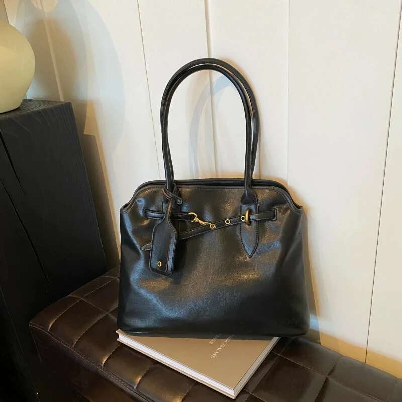 PU Zipper 2024 High Quality Shoulder Solid Color Simple Fashion Tote Bag Soft Versatile Commuter Western Style Handbag