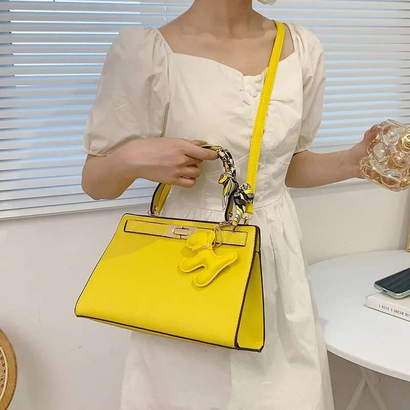 New Messenger Bag, High-Quality Imitation Leather Handbag, Designer Shoulder Pony Bag