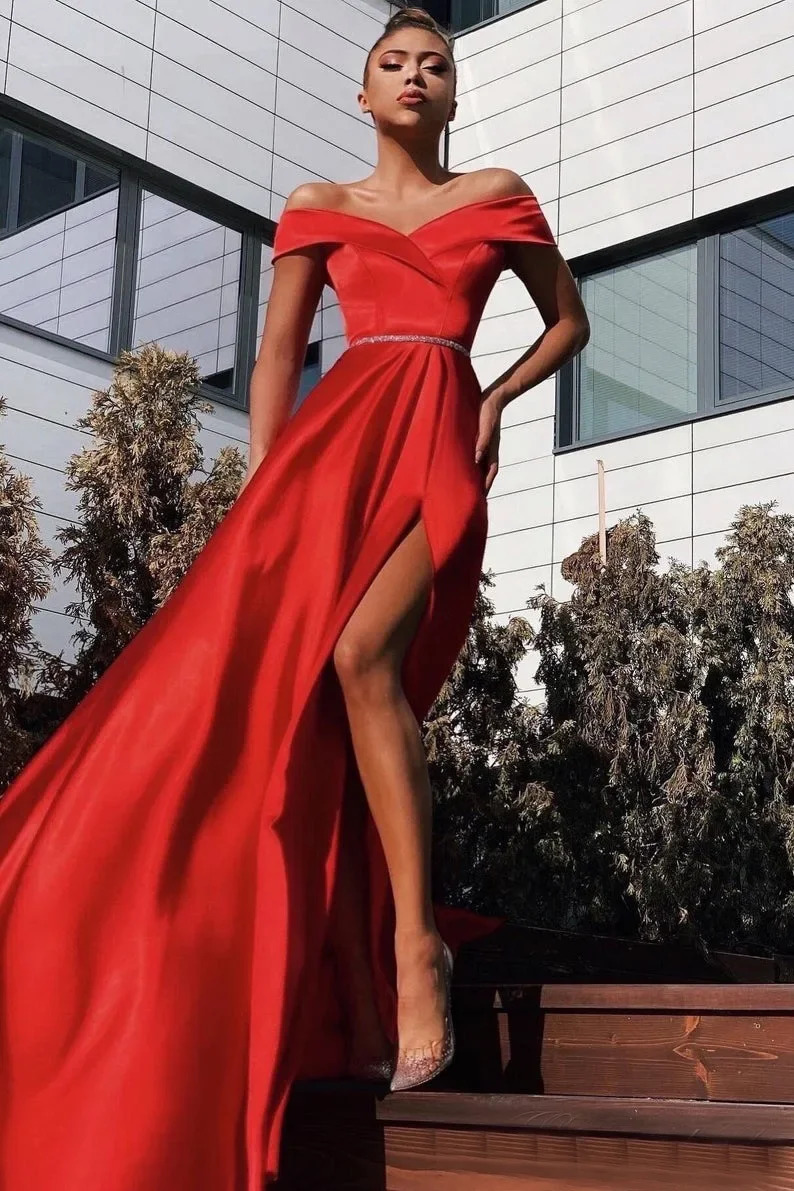 Prom Dresses Long Off Shoulder V Neckline with Slit Satin Red A Line Formal Party Evening Gowns Women Custom made 250106