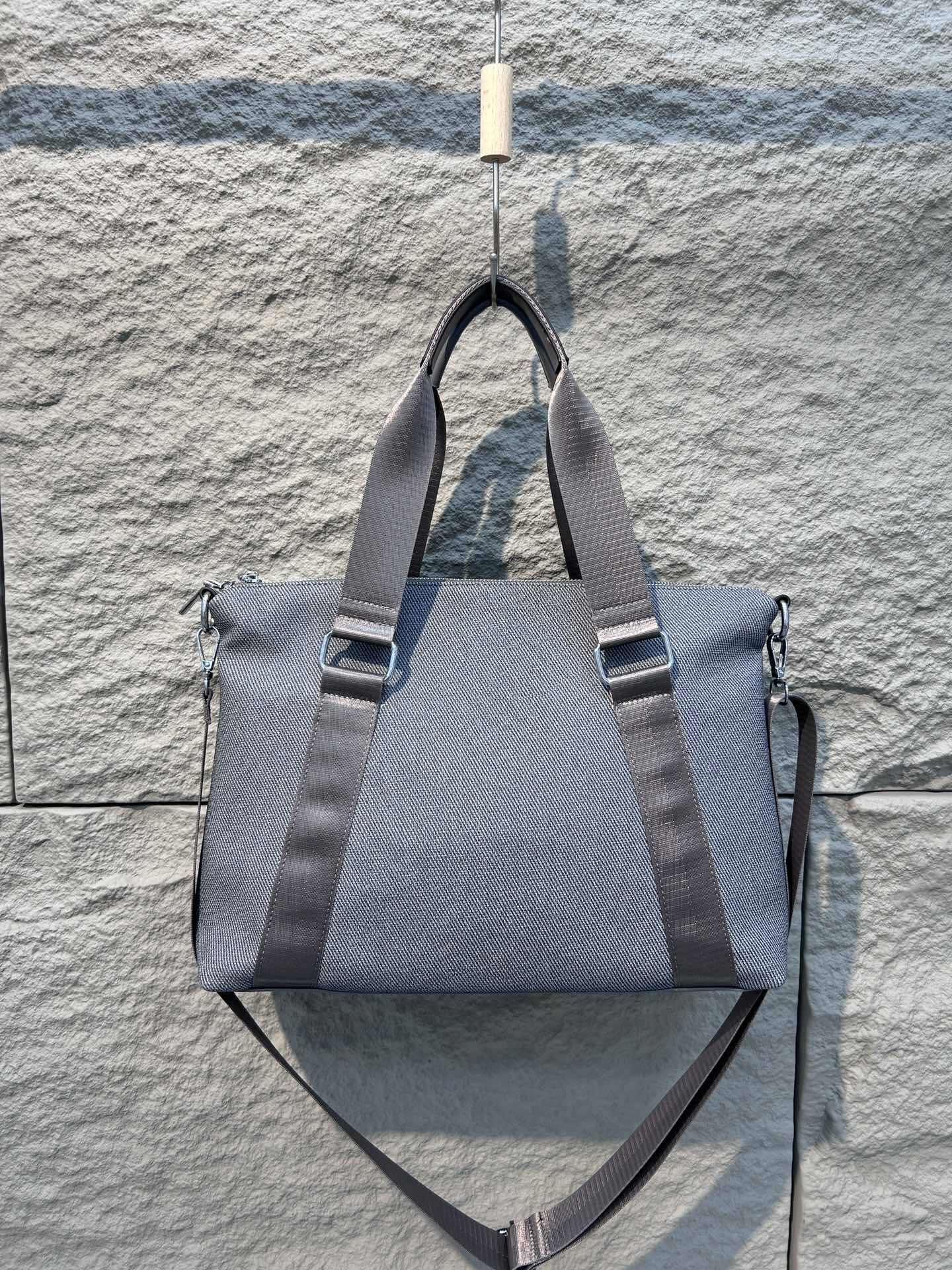 Bag Ordering High-End Fabrics, Large Capacity Women's Hand-Held Tote Bags, Fashionable And Versatile Single Shoulder Crossbody Bags