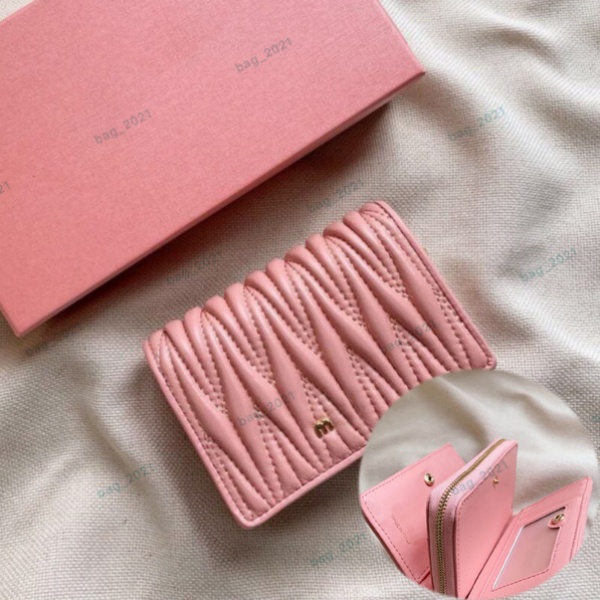 Mu Small Matelasse Nappa Leather Wallet Flap with Snap Closure Designer Woman Zipper Space Wallets Credit Card Slots Luxury Purse Pleated Wallet 5196 3511 3513