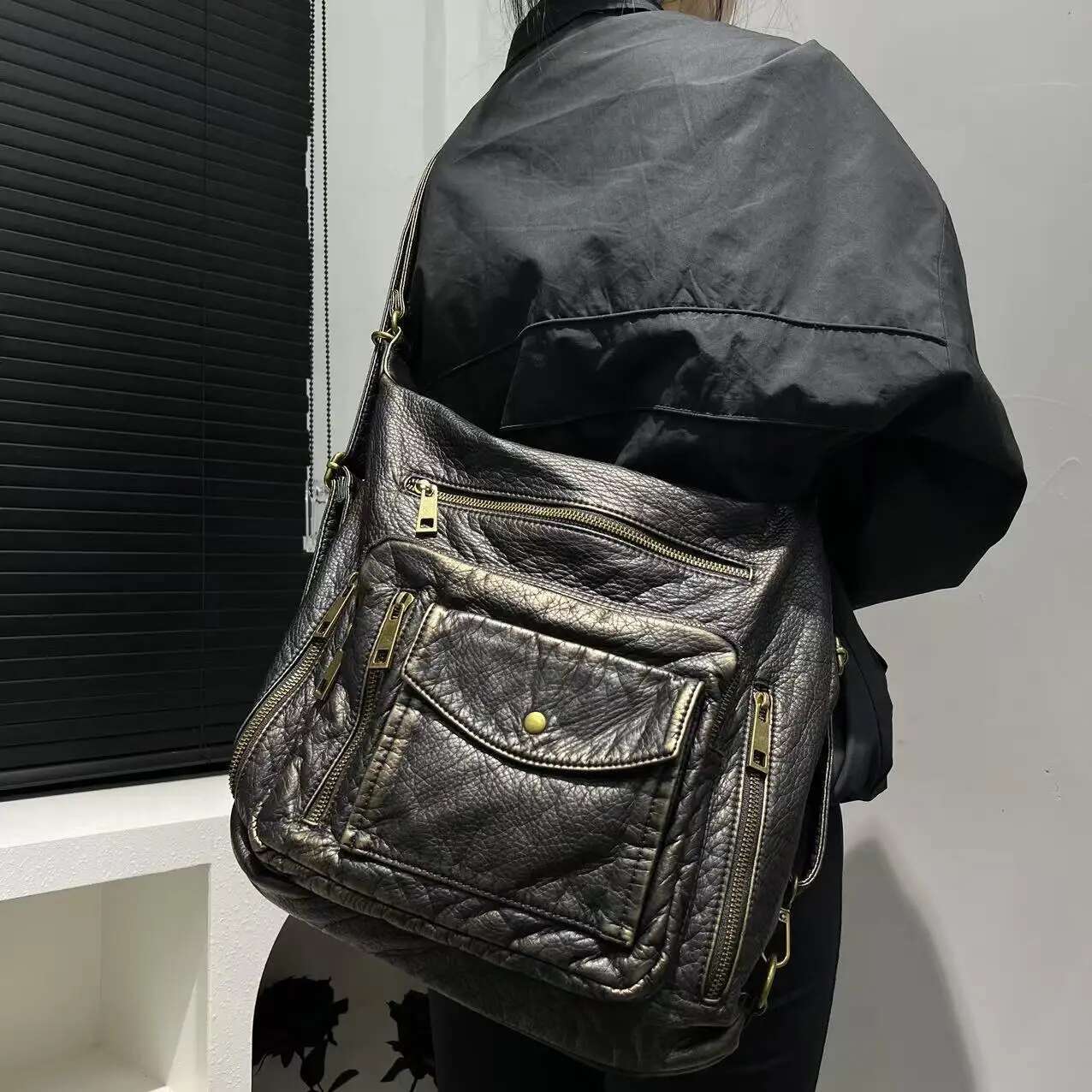 Ladies' Fashion Y2k Washed Vintage Hot Girl Motorcycle Tote Bag Multifunctional Backpack