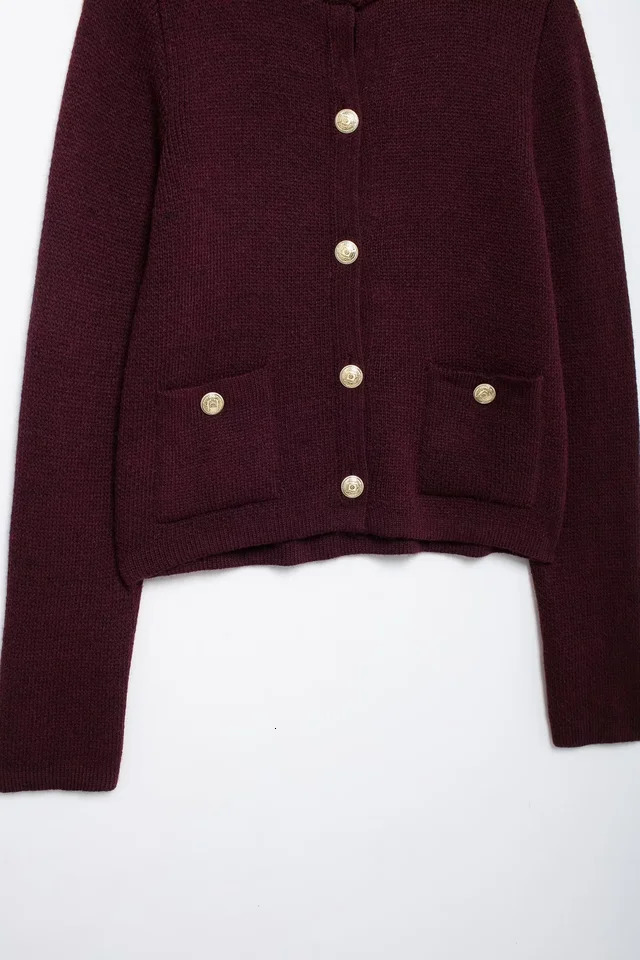 Indefeir Womens Fashionable Gold Buttoned Knitted Jacket 250106