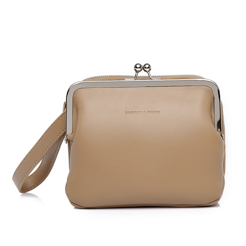 Bag Japan South Korea 2024 Summer New Crossbody With Simple And Fashionable Western Style Solid Color Women's Bag, Internet Famous Clip On Small 