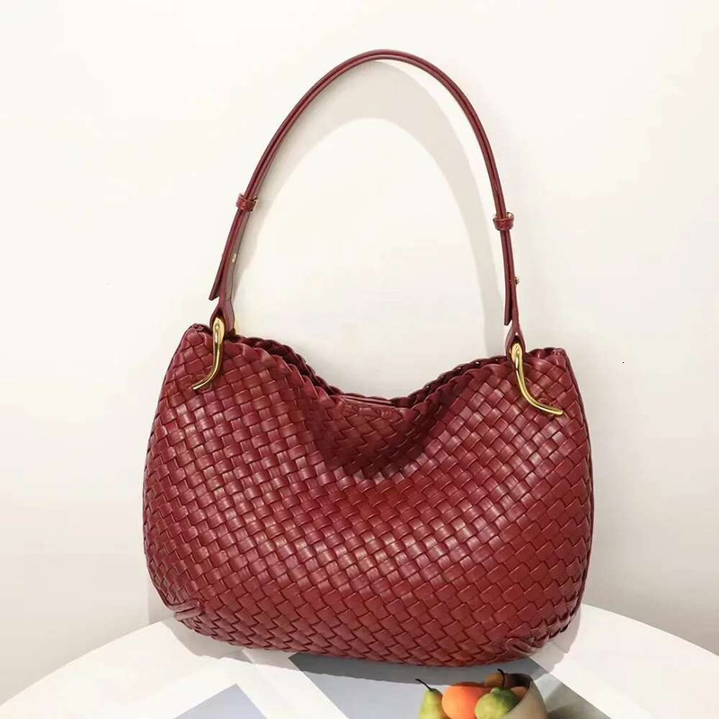 Fashion Vintage Brand Style Women Shoulder Bag Woven Handbag Casual Hobo Tote
