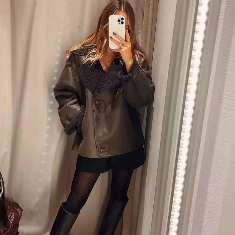TRAF Thick Leather For Women Autumn Winter Warm Jackets Woman 2024 Faux Wool Coats Long Sleeve Oversized Jacket
