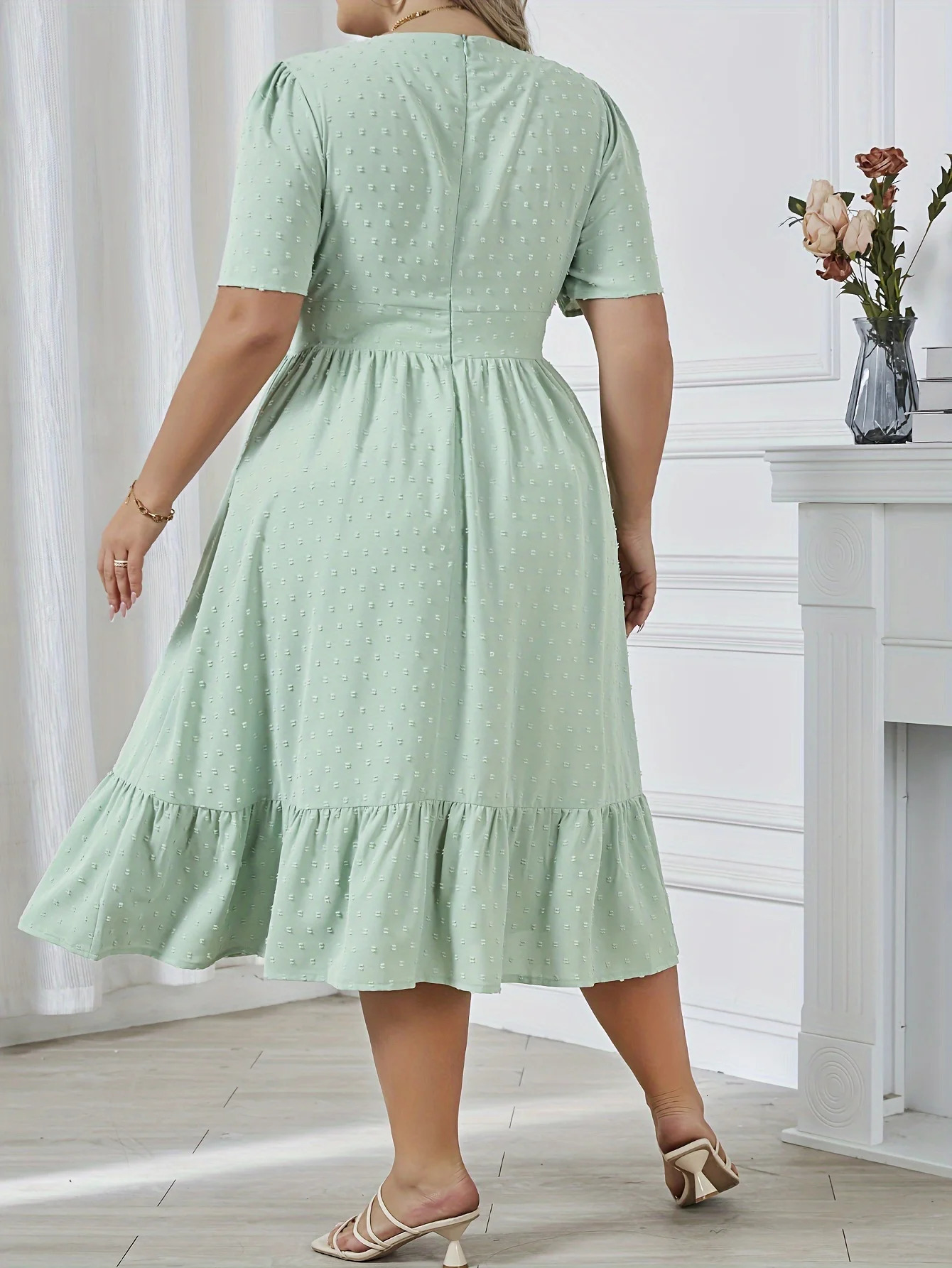 0XL4XL Plus Size Waist Swing Pleated Dress Vneck Solid Color Aline Skirt Elegant Fashion Lady Temperament Gentle 250106