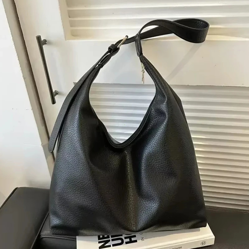 Fashion Leather Tote Bag for Women Trend Female Simple Large High Capacity Shoulder Bag Women Handbags Messenger Bags 250106