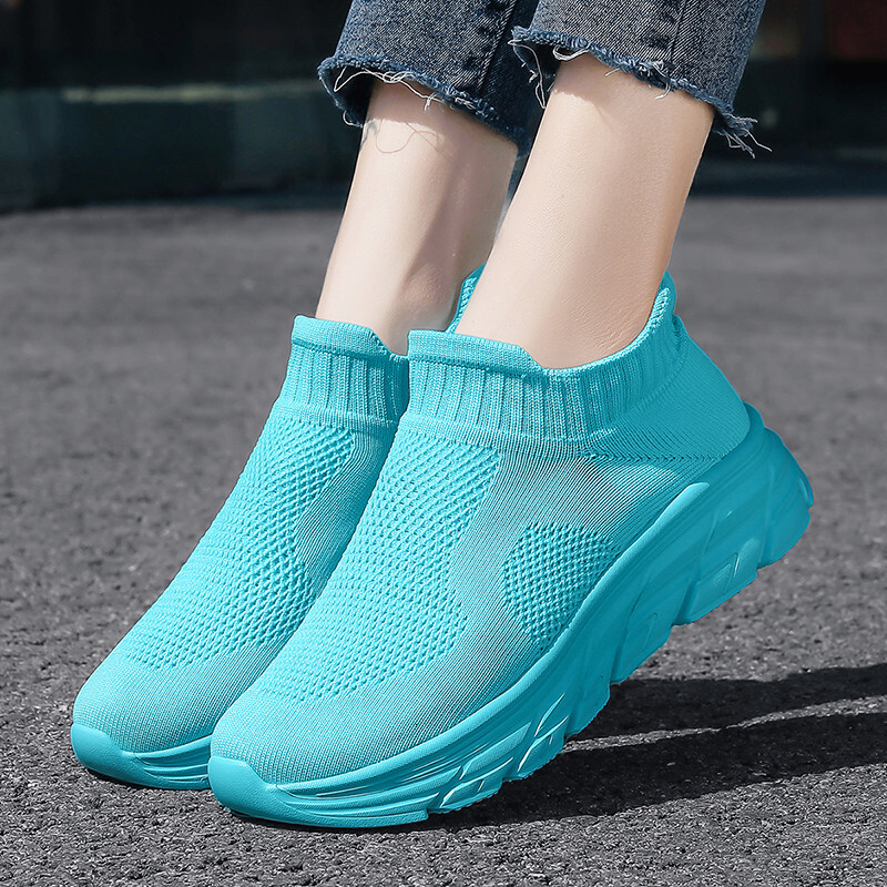 Ddmybear Hot Sale Fashion Running Sneakers For Women Breathable Socks Trainers Men Slip On Lightweight Sports Shoes Big Size Chinese Brand
