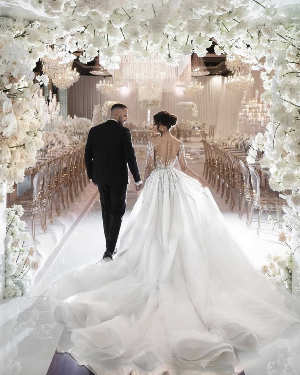 African Mermaid Wedding Dress Sheer Neck Full Sleeves Beaded Sequins Vintage Elegant Bridal Gowns With Detachable Train
