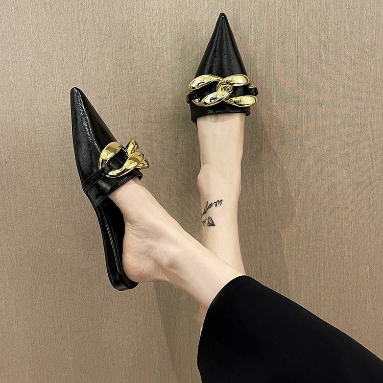Women Slippers Pointed hot Toe Flat Bottom Sandals New Fashion Outerwear Slip-on Triple Black White Yellow Free shipping